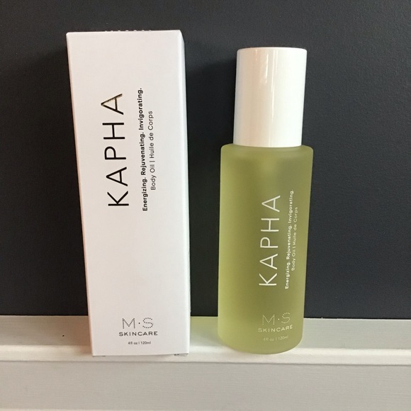 Kapha Body Oil 🔥HOST PICK🔥 - Picture 2 of 5
